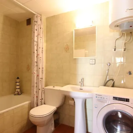 U-nique Sant Sebastia Apartment